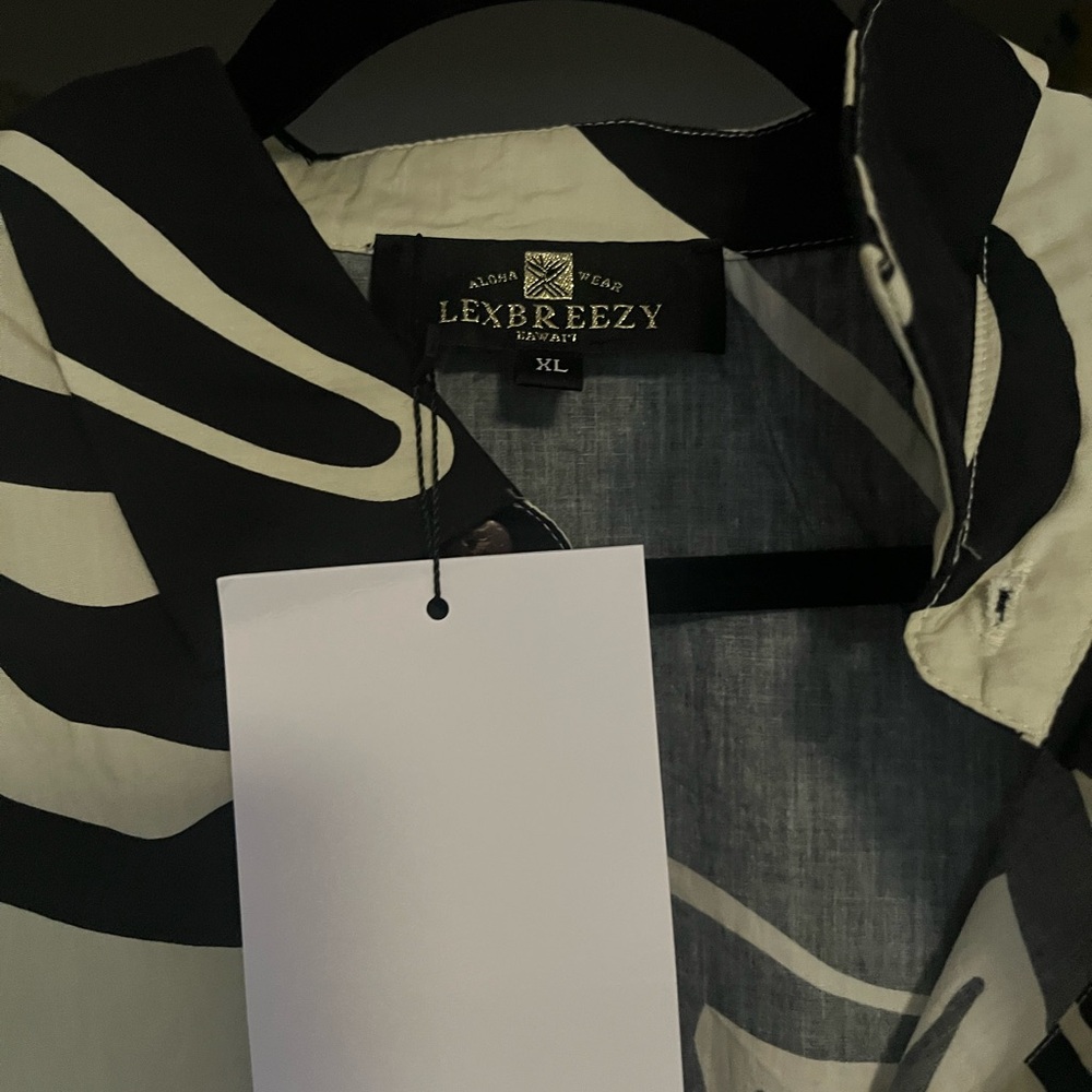 LexBreezy Black and White Shirt